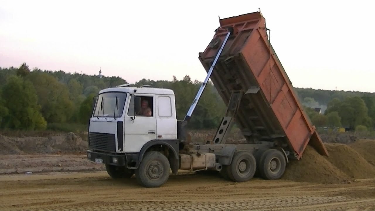 МАЗ-5516